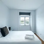 Riverville 아파트 *